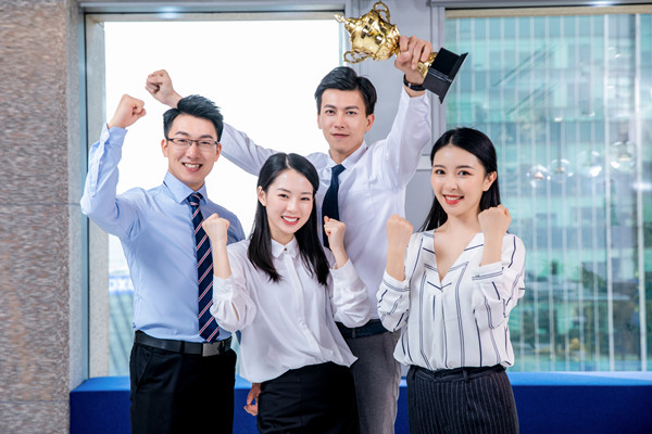 全面薪酬福利調查，滿足員工需求與期望