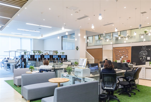 企業(yè)如何解決員工離職率高的問(wèn)題？穩(wěn)定企業(yè)發(fā)展！