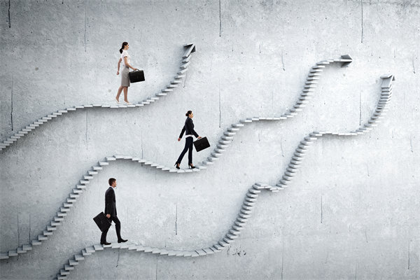 如何平衡員工個人績效與企業(yè)整體目標，實現(xiàn)雙贏？