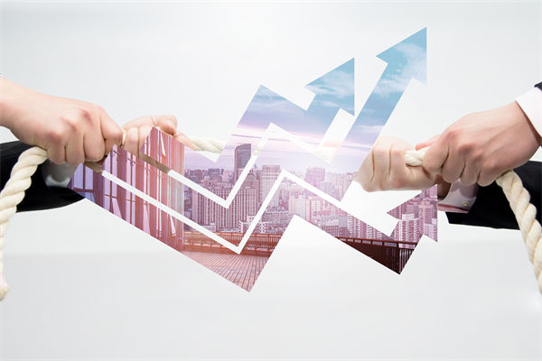 競爭對手策略多變，企業戰略管理如何調整以應對挑戰？